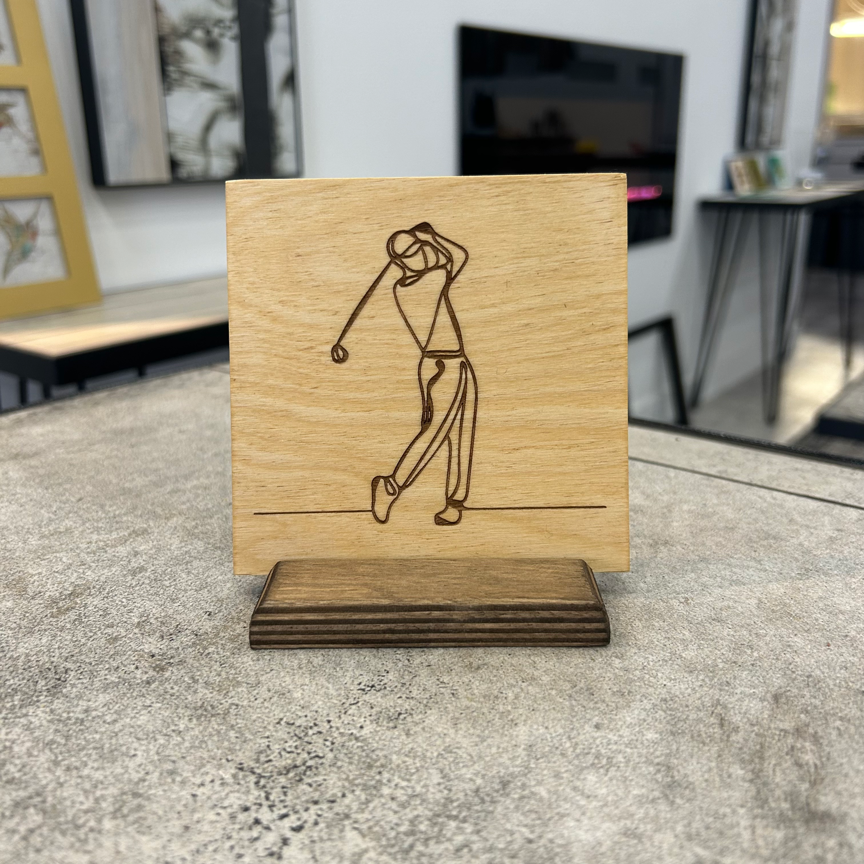 Golfer 2 | Line Art Tile